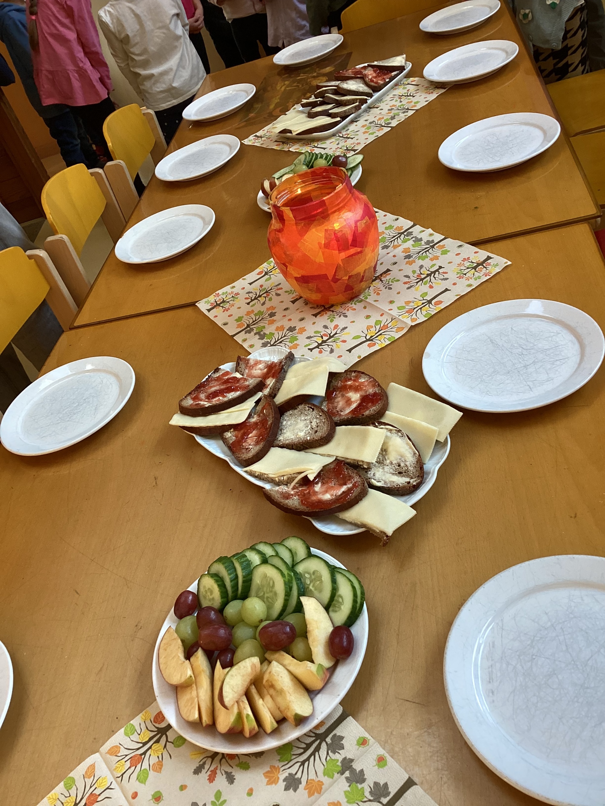 Ertedankfeier in der Bärengruppe mit gemeinsamen Frühstück